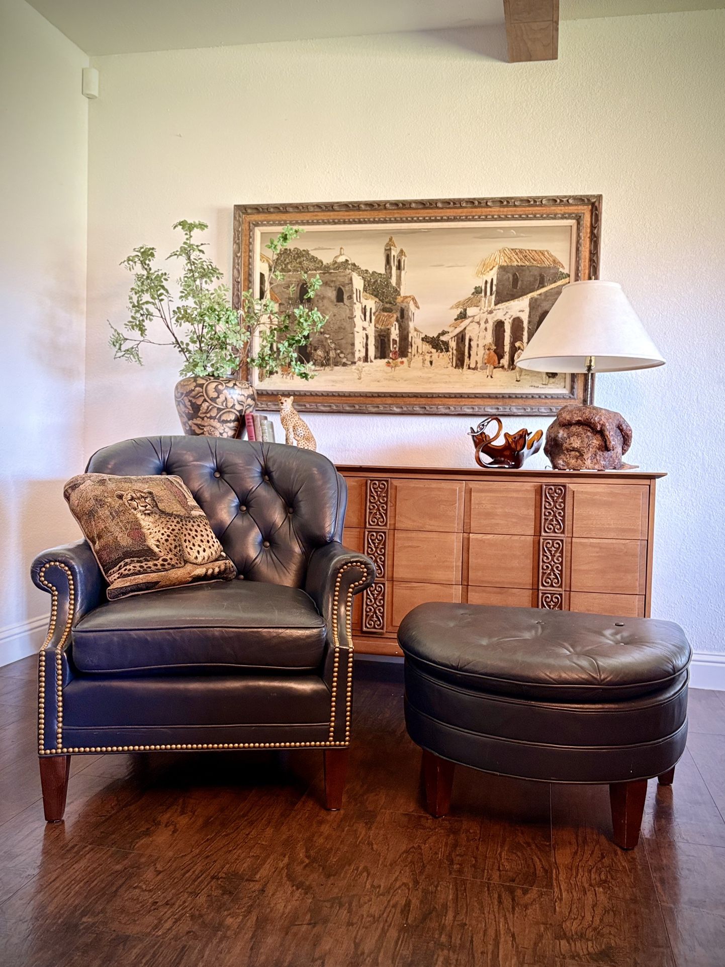 VINTAGE ENGLISH LEATHER CHESTERFIELD/TUFTED CLUB CHAIR AND MATCHING OTTOMAN MOODY NAVY BLUE
