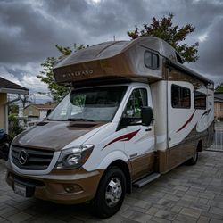 Winnebago View - 24M