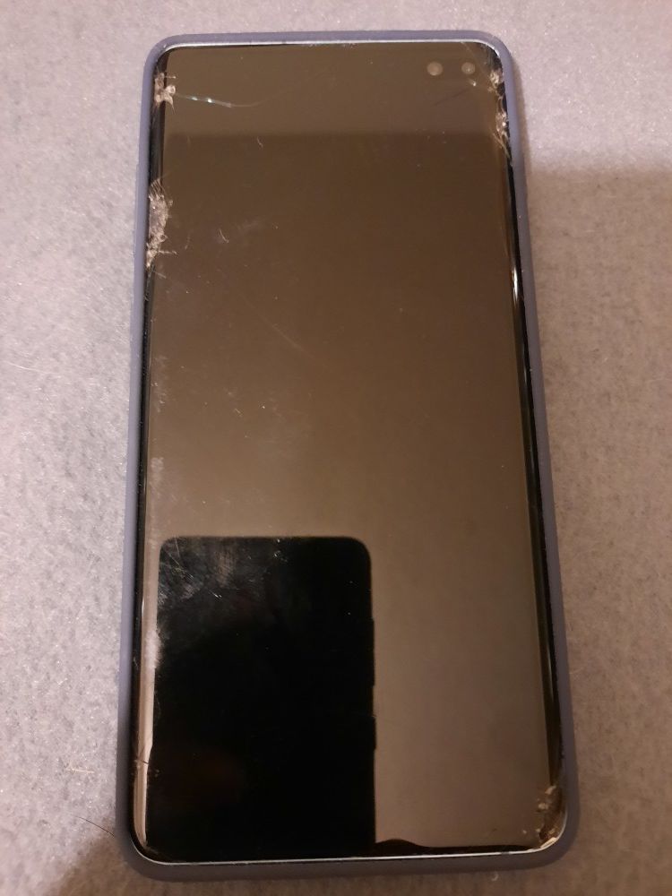 Samsung galaxy S10+ for parts