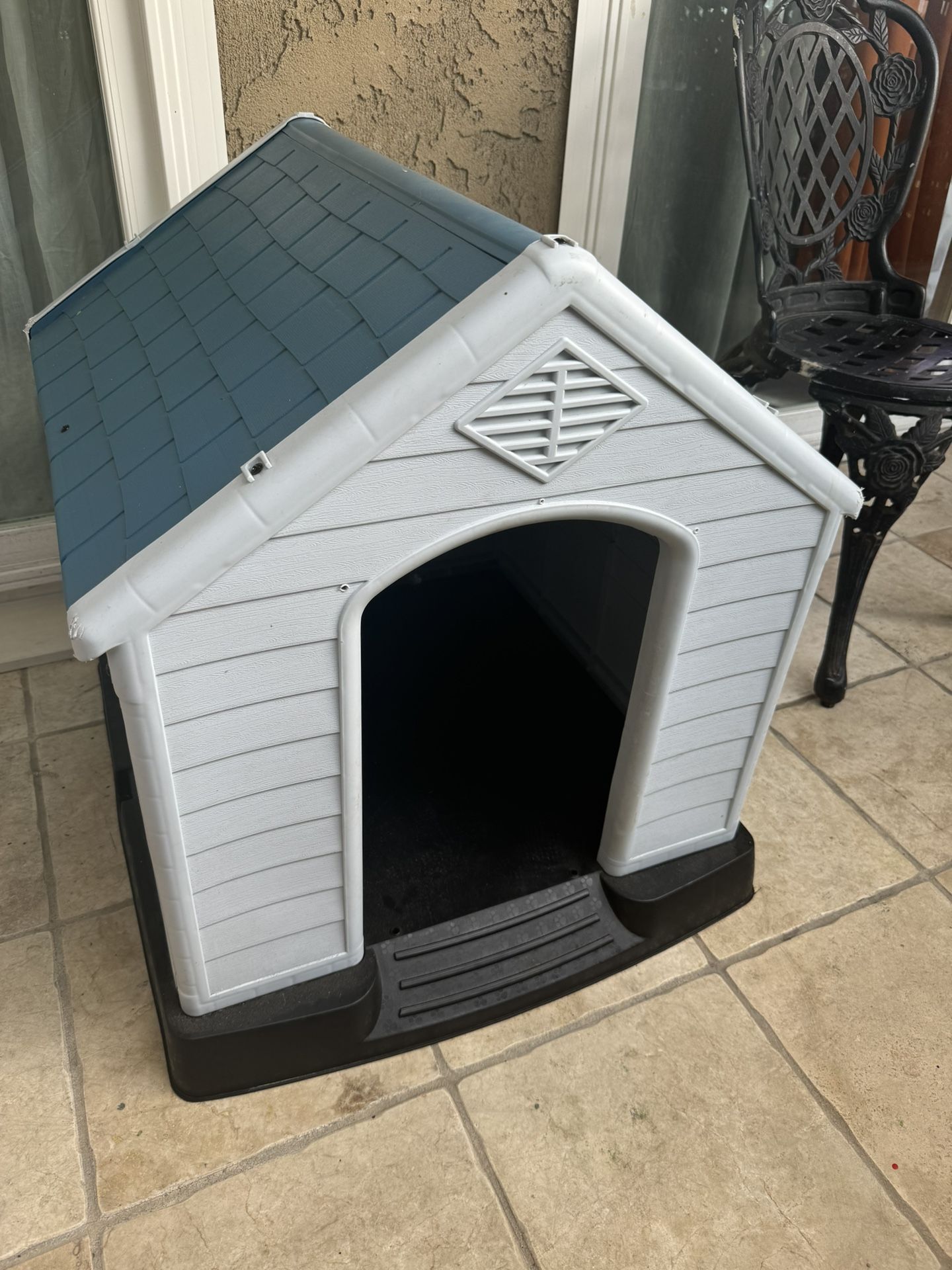 Dog House