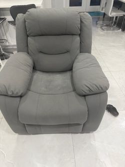 Armchair  in excellent condition 170$