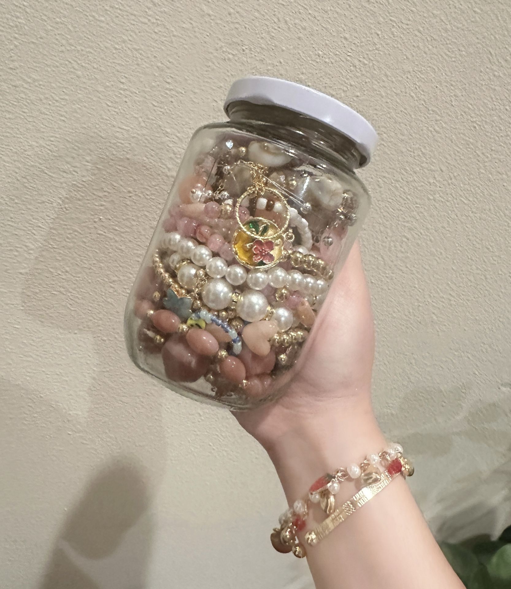 Mystery Jewelry Jar⭐️ Gold, Pearl, Silver Jewelry( read the description)💗