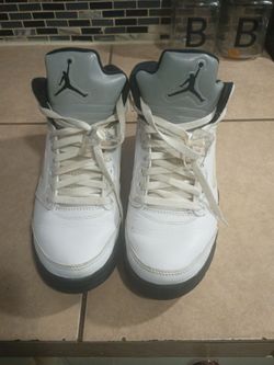 Air Jordan 5 White Gray Black Sneakers