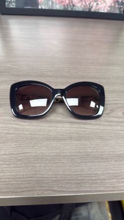 Oversized Square Frame Sunglasses