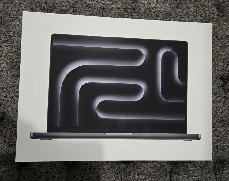 NEW M3 Pro MacBook Pro (14-inch, Nov 2023)