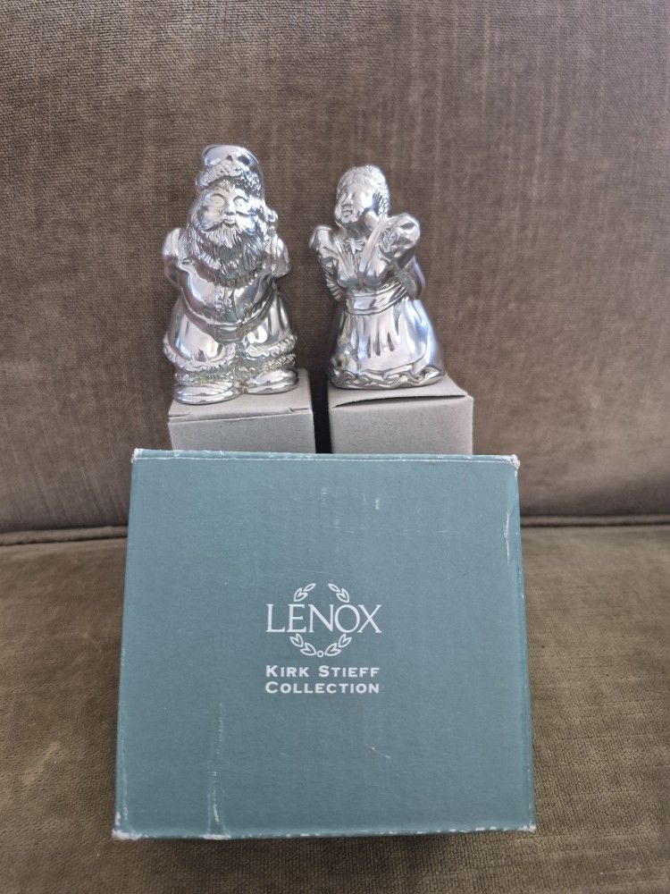 Pewter SANTA & MRS CLAUS salt and pepper By LENOX