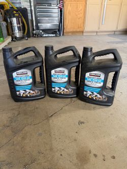Kirkland Heavy-Duty Diesel 15W-40 Synthetic Blend Oil – 3 Gallons Sealed