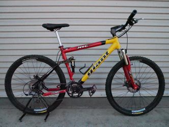 Giant XTC DS2 Mountain Bike for Sale in Spanaway WA OfferUp