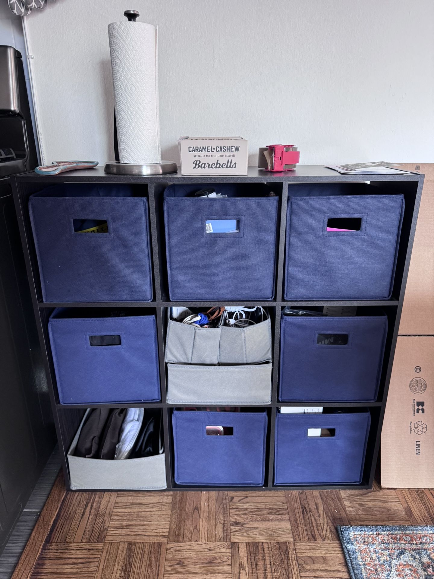 Cube Bookshelf / Storage