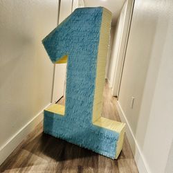 Custom Piñatas