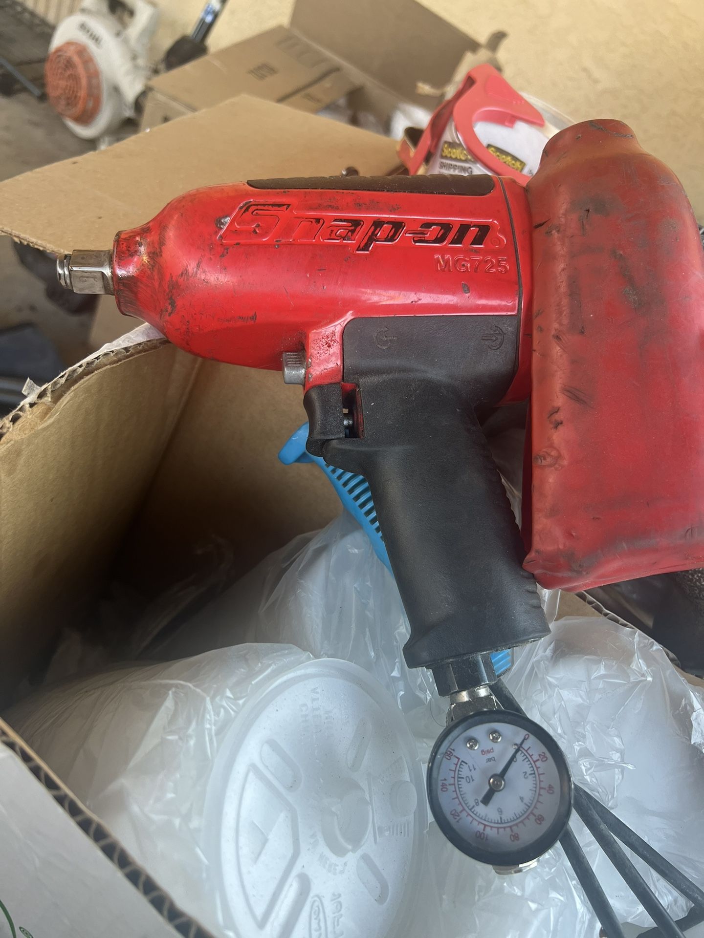 Snap-On 3/8" Drive Red Super Duty Air Impact Wrench MG325