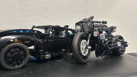Lego Technic The Batman Batcycle Batmobile