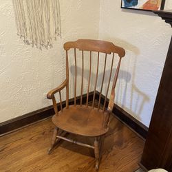 **Vintage Nichols & Stone rocking chair – Gardner, MA