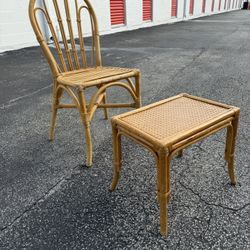 Vintage Chair With Table 