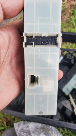 ✅ 2005 2006 2007 Nissan Pathfinder Drivers Side Left Window Switch 254 [KO7233]