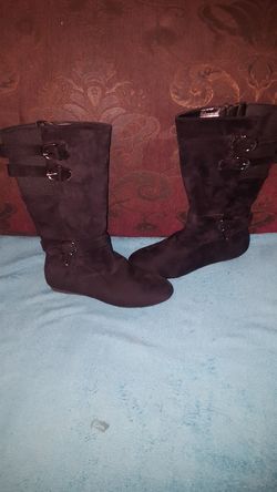 Vendo botas Size 8 por 20 dolares