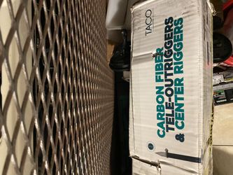 Outriggers Taco Carbon Fiber Poles