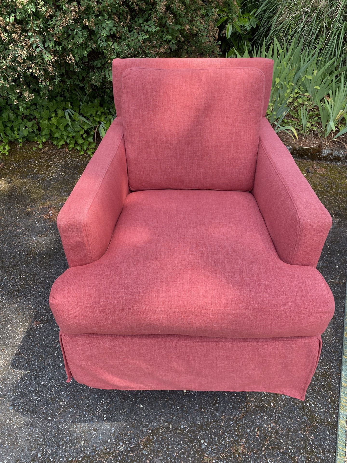 Swivel / glider rocking chair