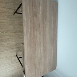 Work Table With Extra Space