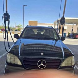 1999 Mercedes-Benz M-Class