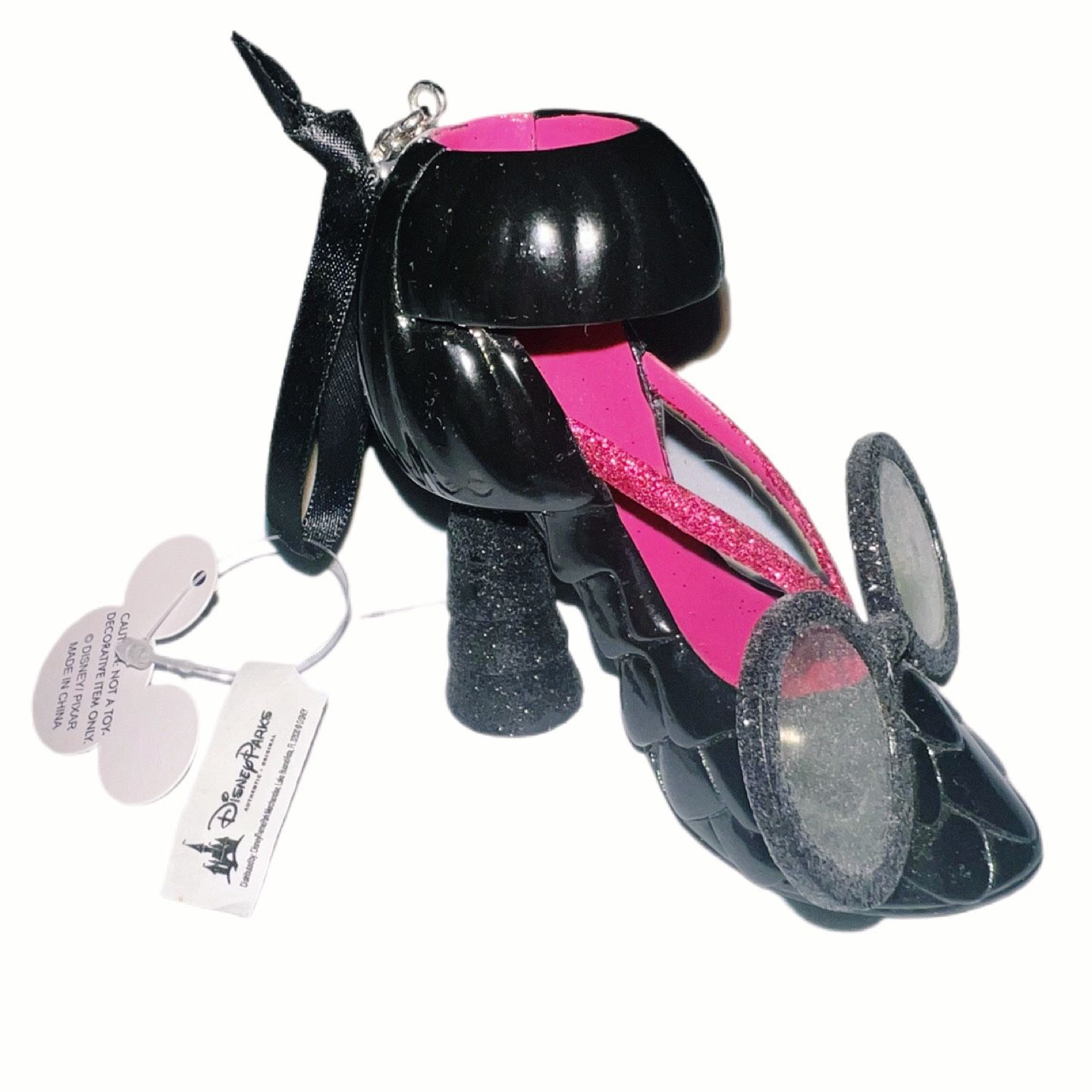 Edna Mode-The Incredibles Disney Runway Collection Shoe Ornament NWT NLA HTF
