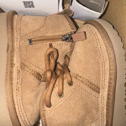 Uggs Boys Shoes