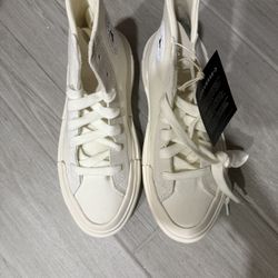 New! High Top Platform Converse Size 6 Woman