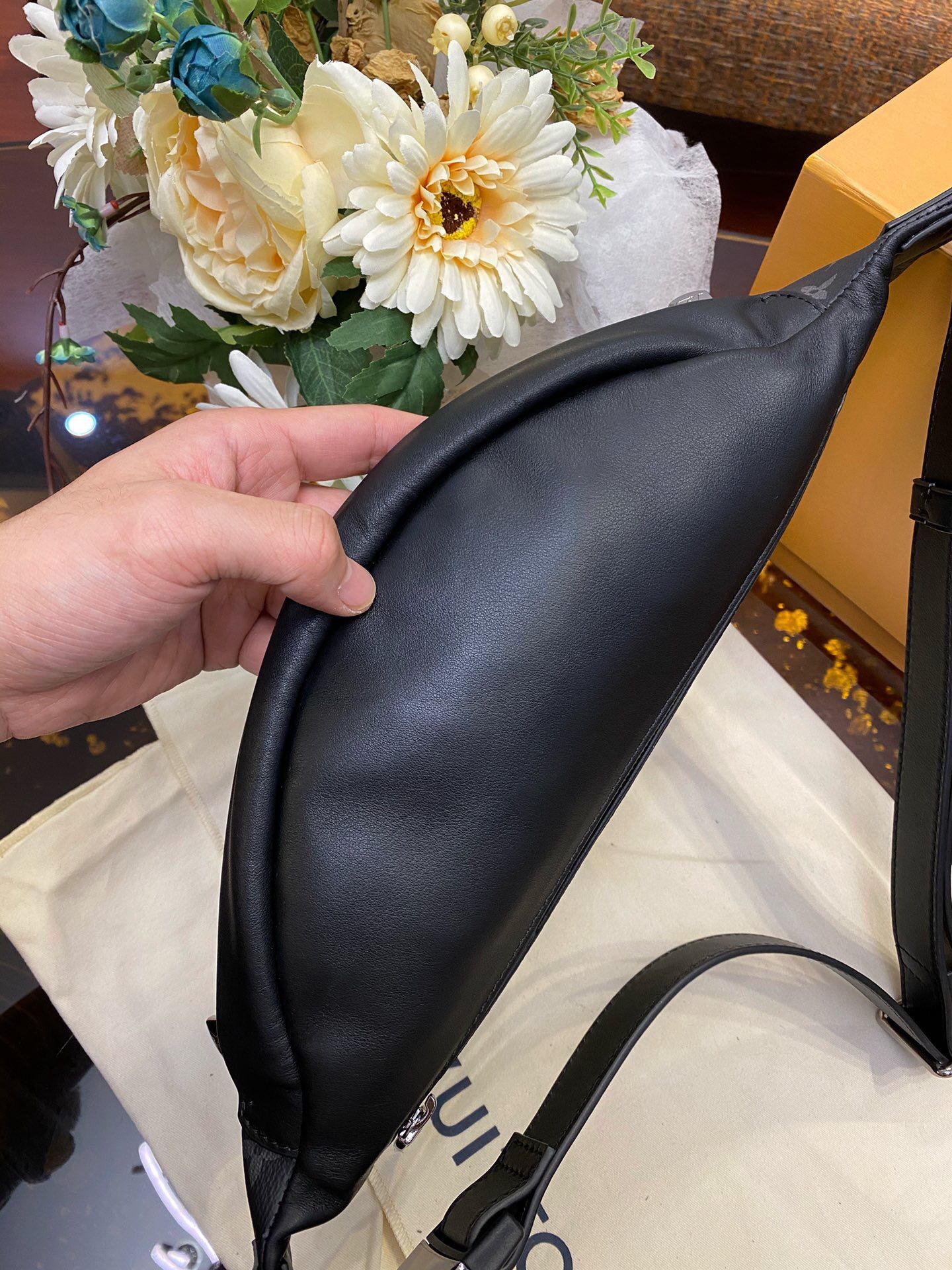 Louis Vuitton bag old flower waist bag handbag shoulder bag for Sale in  Artesia, CA - OfferUp