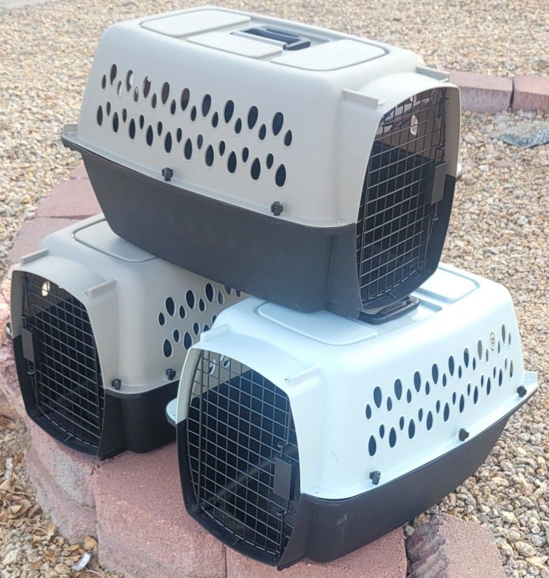 Like New 24" Inch  Long Small  Dog or Cat Carriers