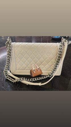 Woman’s shoulder bag