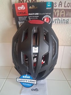 NWT Cyclic Nova Multi-Use Bicycle Helmet, Adults 14+