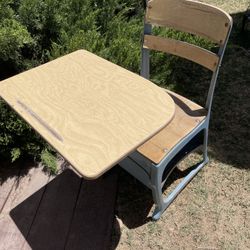 Vintage  American Envoy School Desk