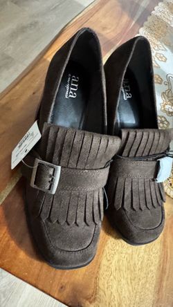 Women’s Shoes