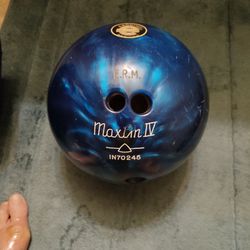 Vintage Ebonite Pro-line Maxim Bowling Ball 
