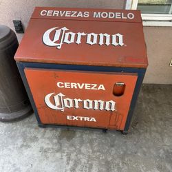 Vintage Corona Beer Cooler 