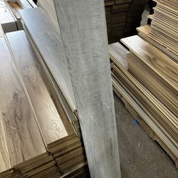 110sqft Left 5 Boxes For $200