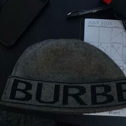 Burberry Beanie 