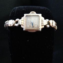 Vintage Women's Wrist Watch Bulova 10K