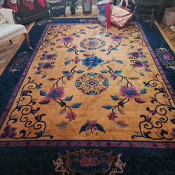 Chinese Art Deco Hand Knotted Rug