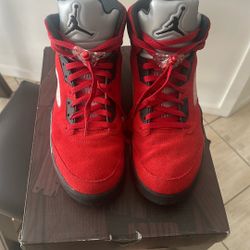 Jordan 5 Raging Bull Size 13