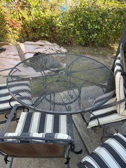 Patio table