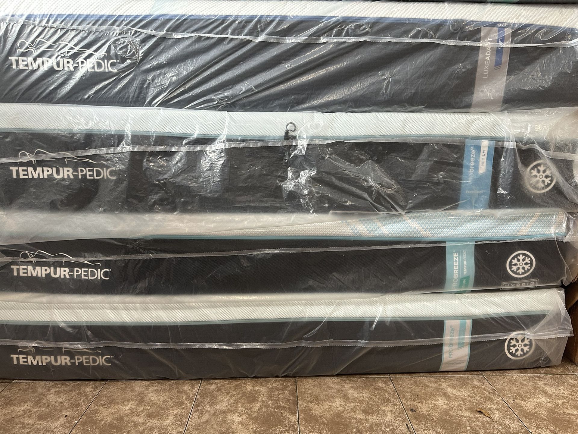 King Queen Size Tempurpedic ProAdapt, ProBreeze, LuxeBreeze Mattress Pro Breeze /Luxe Adapt /Pro Adapt /Adapt /cloud /Tempur pedic contour Supreme