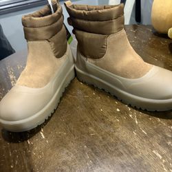 Ugg Waterproof Boots (chestnut)