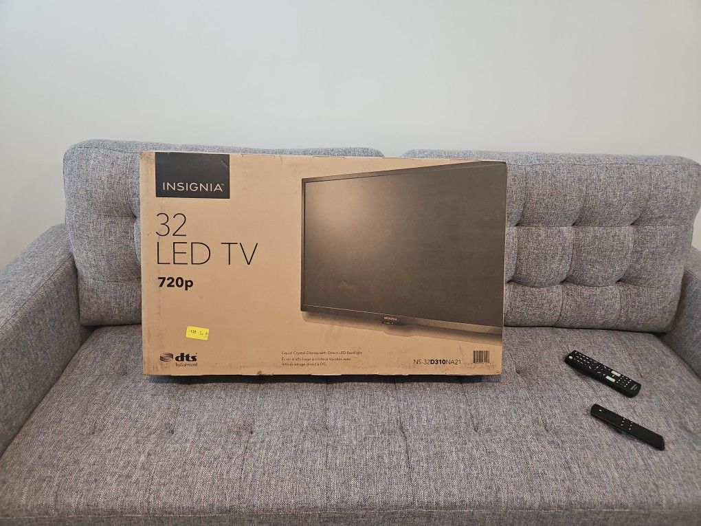 32" LED TV Insignia