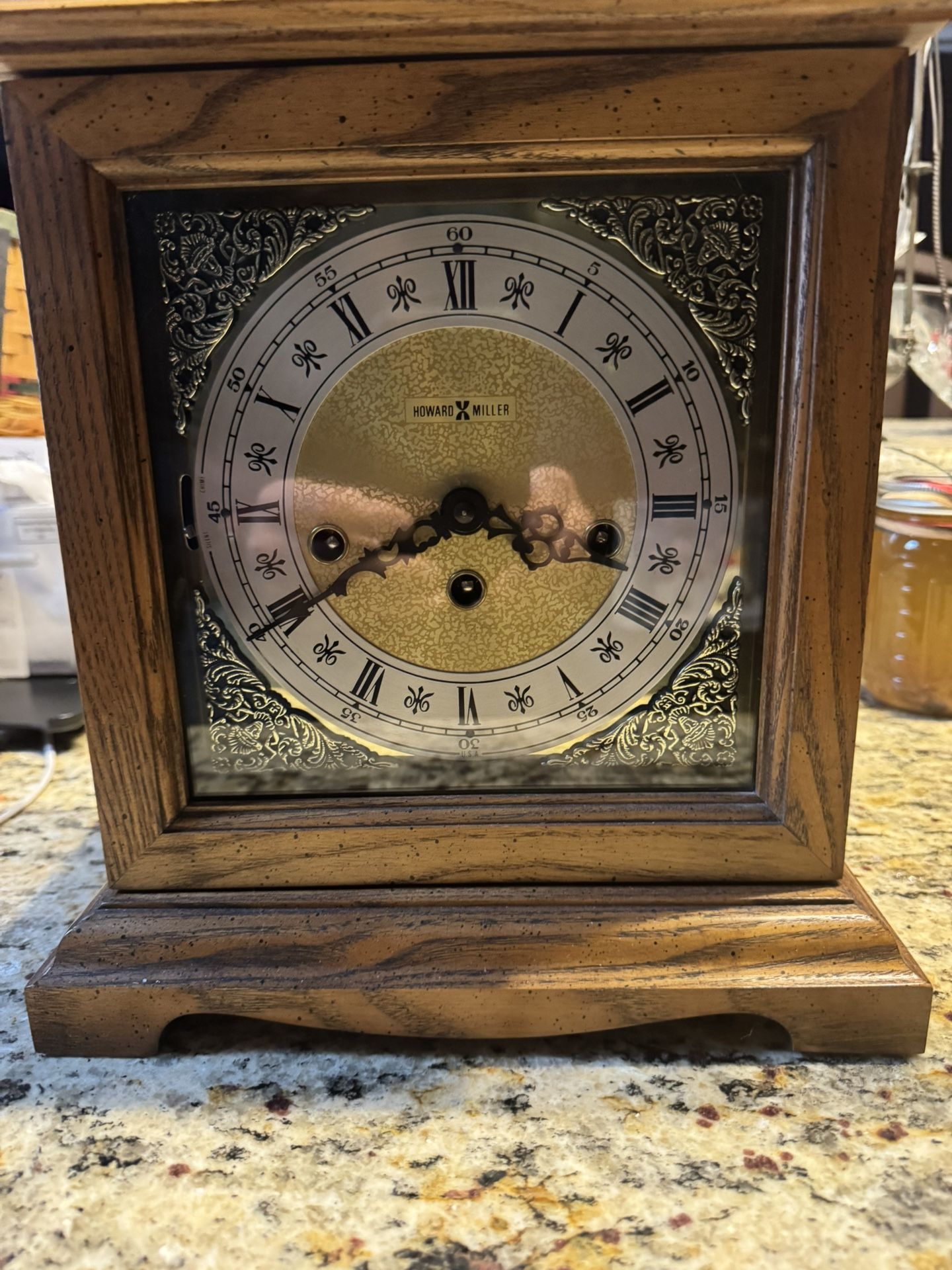 Howard Miller Mantle Clock With Key Works. Must Pickup