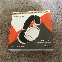 Arctis 7 WirelessGaming Headphones