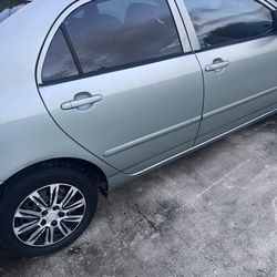 Toyota Corolla CE
