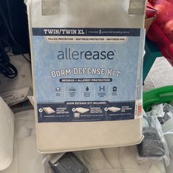 Mattress Protector Set