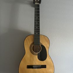 Vintage 3/4 Size Classical Guitar