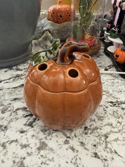 Yankee Candle Retired Pumpkin Wax Warmer